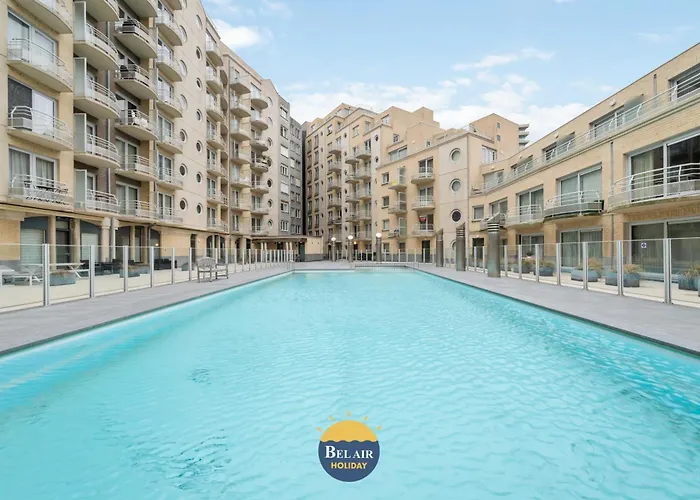 Apartamento Zeezicht Xiii - Cozy 2-bedroom On The Belgian Coast With Spacious Sun Terrace And Pool T86