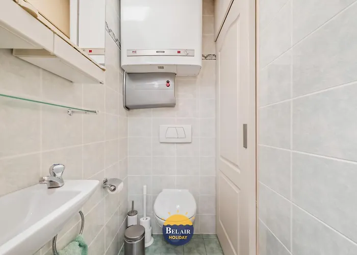 Apartamento Zeezicht Xiii - Cozy 2-bedroom On The Belgian Coast With Spacious Sun Terrace And Pool T86 Ostend