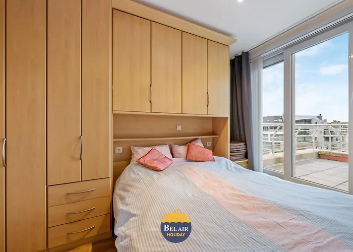 Zeezicht Xiii - Cozy 2-bedroom On The Belgian Coast With Spacious Sun Terrace And Pool T86